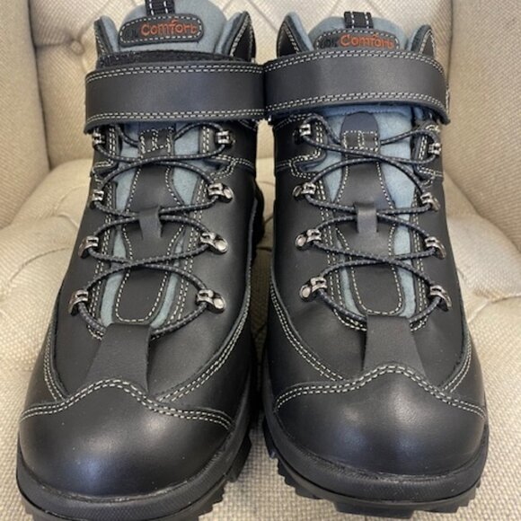 Dr. Comfort Yukon in Black- Men\'s 12 main image 4